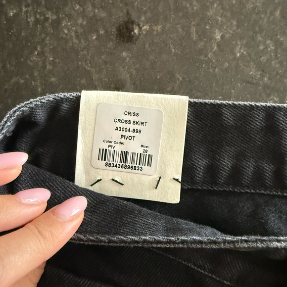 NWT Agolde Criss cross skirt in Pivot Size 28 - Picture 3 of 5